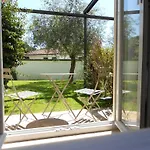 Blueline Hotel Tellaro