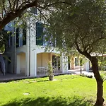 Hotel Blueline 3*