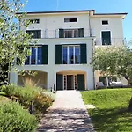 Blueline Hotel 3*
