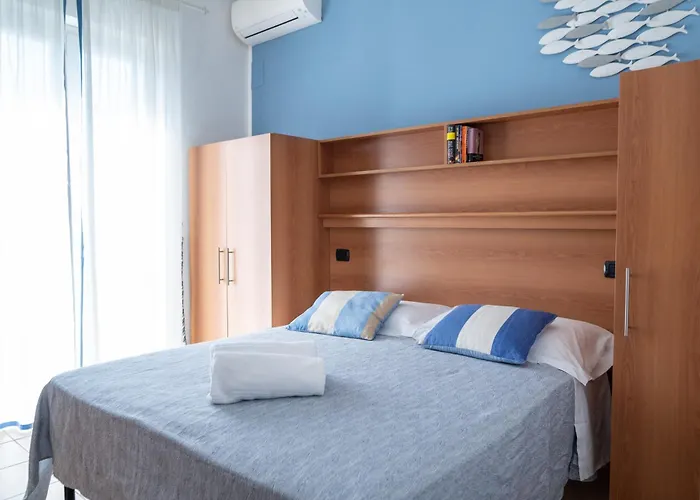 Blueline Hotel Tellaro